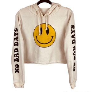 “No Bad Days” Crop Hoodie